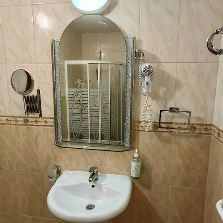 公寓 Two Bedroom Flat Near Gondola *